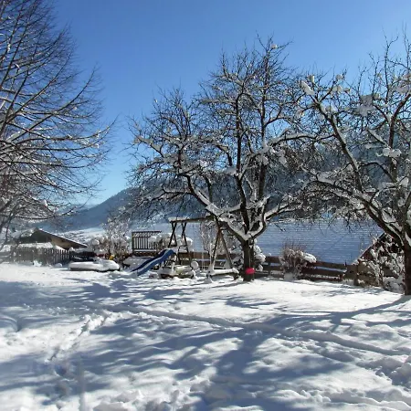 Spacious With Garden In Tyrol Apartman *