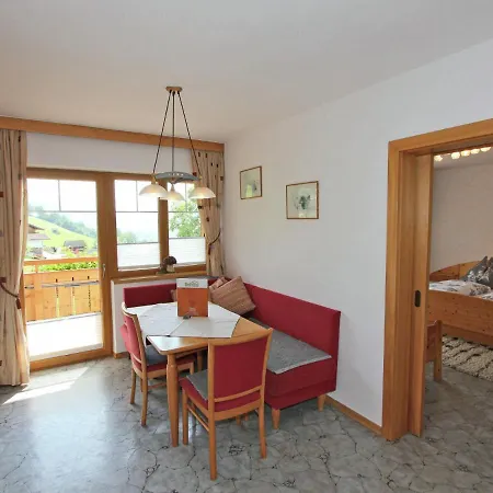 Spacious With Garden In Tyrol